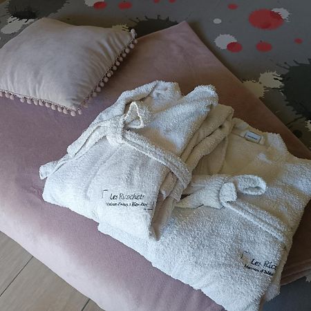 Les Ricochets - Maison D'Hotes Saint-Denis-les-Martel ภายนอก รูปภาพ