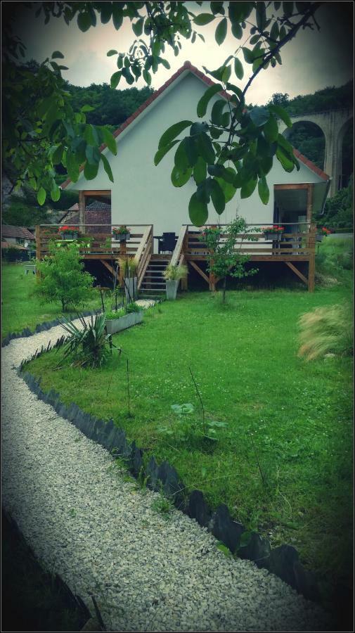 Les Ricochets - Maison D'Hotes Saint-Denis-les-Martel ภายนอก รูปภาพ